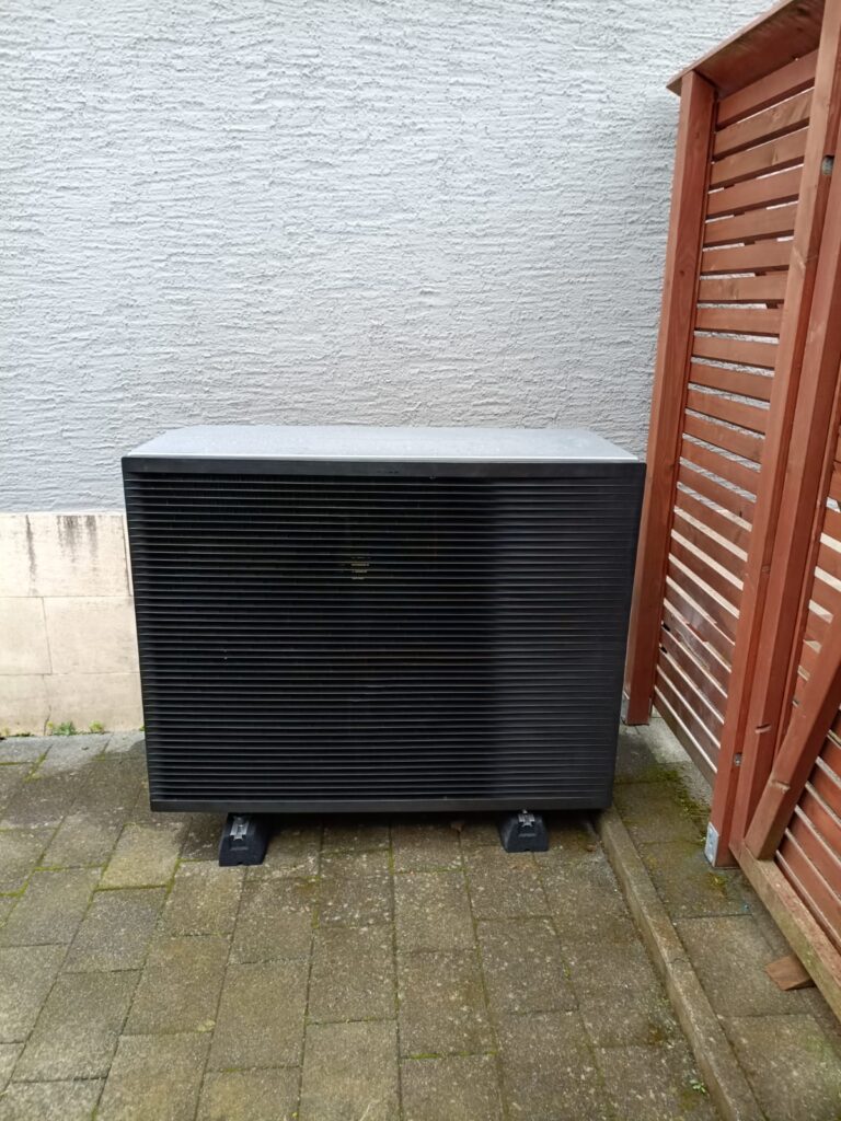 PAC air-eau exterieur 00005